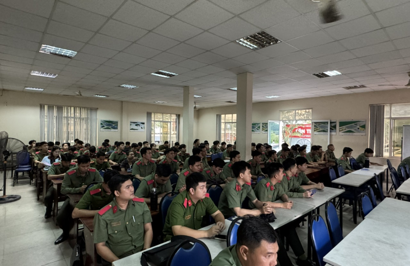 Giấy phép lái xe bắt đầu học mới 2025 Bạn nên biết